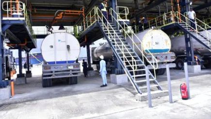Dangote Refinery Set to Commence Direct Fuel Distribution as 1,000 CNG Trucks Arrive Nigeria